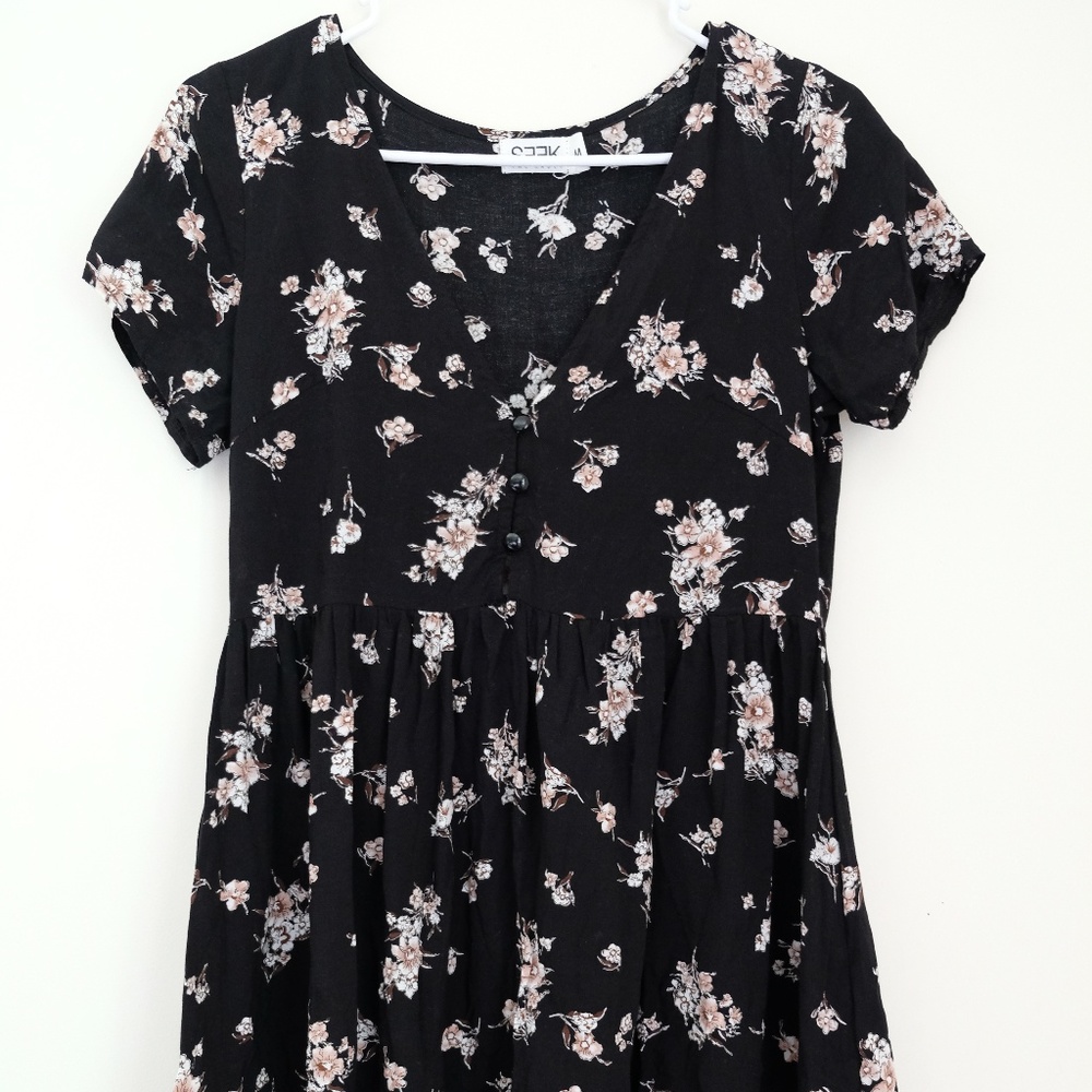 Black Floral Flowy Dress